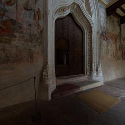 Visita virtual Acceso  a la Iglesia de Santa María desde el claustro Alquézar